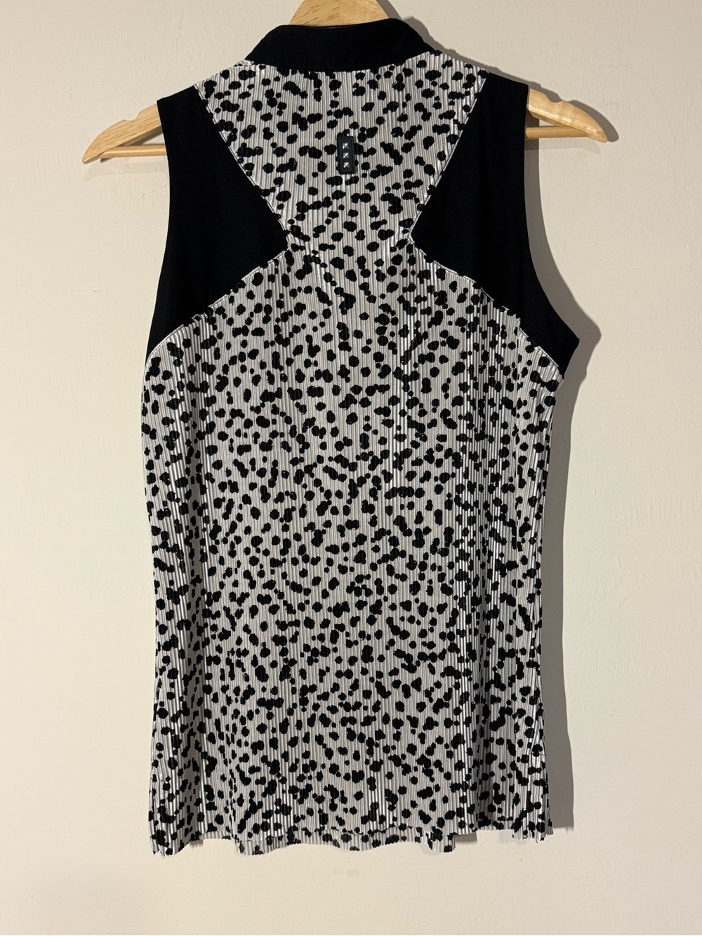 Jamie Sadock Sleeveless Golf Polo Top Black White Animal Print Zip Front Medium - Picture 4 of 6
